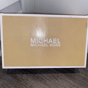 Michael Kors girls sandals